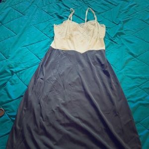 Vintage Black & White Slip w/ Lace